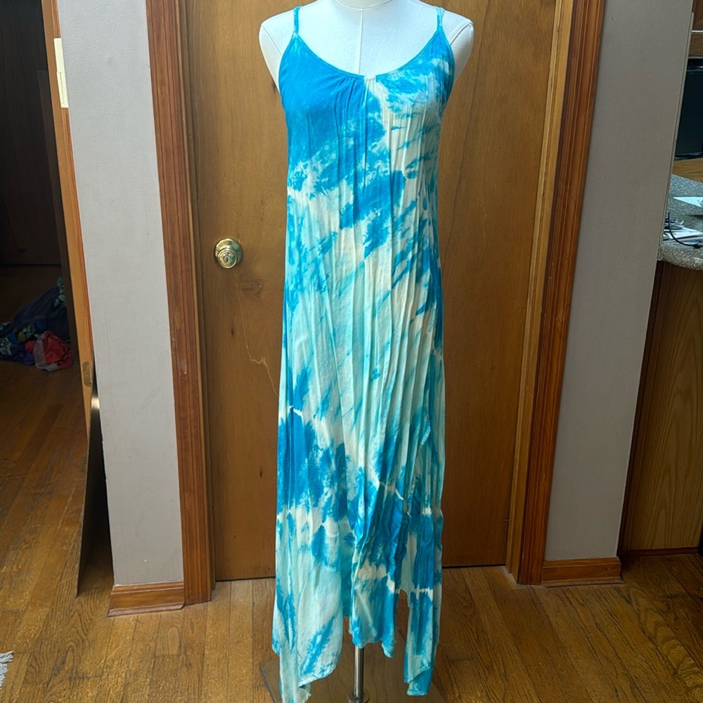 Billabong asymmetric hem tiedye maxi dress. Size XS - Picture 1 of 7